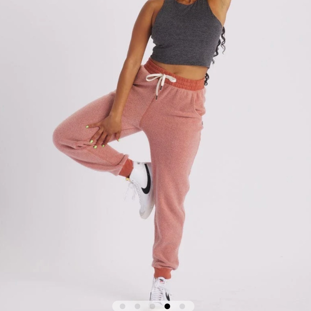 Feat Cozy Blanket Blend Cozy Joggers & Sweatshirt Rust Colored Set Size Small